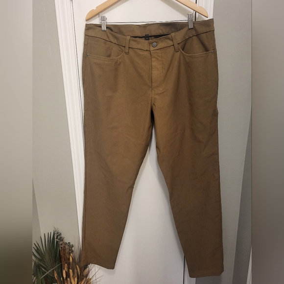 Lululemon ABC Classic Fit 5 Pocket Pant Size 38 Utilitech Artifact (Tan) (2023) - Picture 7 of 14